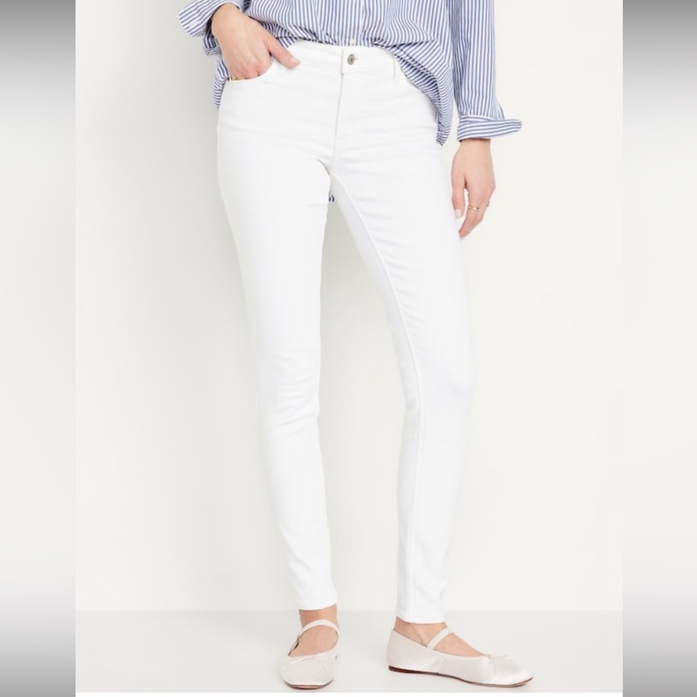 Old Navy Mid Rise Rockstar Skinny Jeans Size 4 White